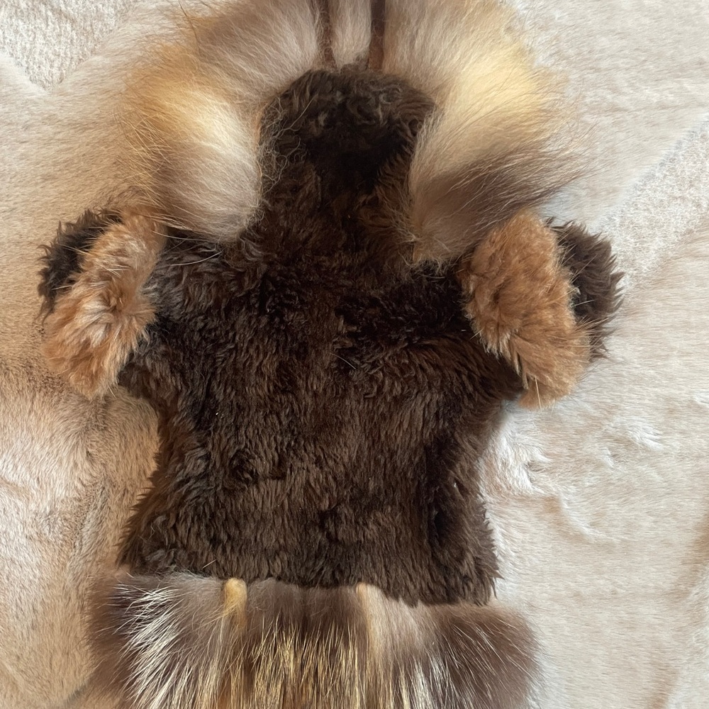 Inuit puppet/wall decor - Picture 3 of 3